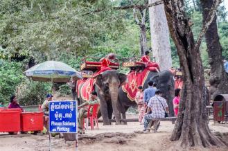 Elephant riders at Phnom Bakheng